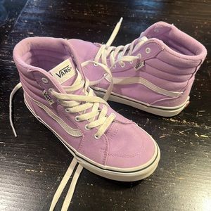 Kids purple high top Vans size 3